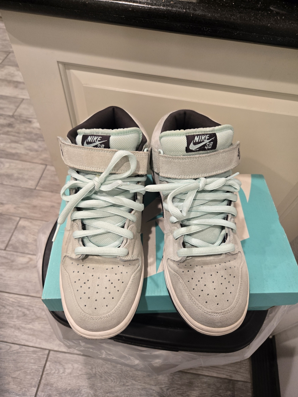 NIKE SZ 10 High Top  Men's Zoom Stefan Janoski Cnvs Used $30